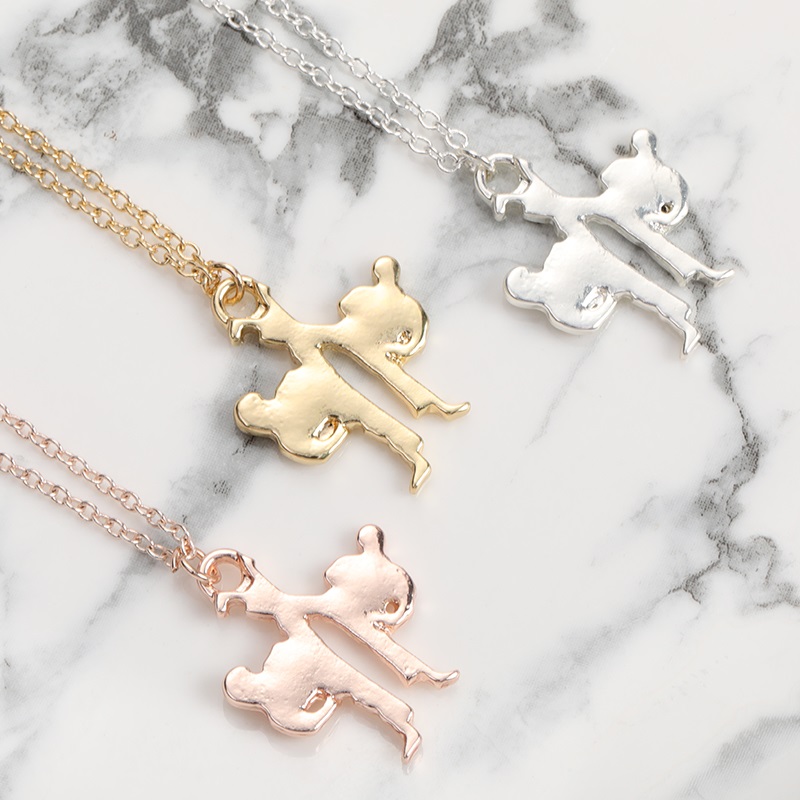 Karate Kickboxing Fighting Necklace Taekwondo Wrestle Kongfu Judo Fighters Figure Pendant Chain Necklaces Gift for Athlete Sportsman
