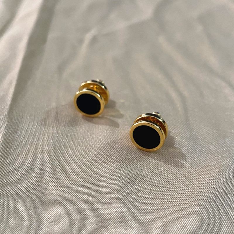 Top Quality Brass Luxury Women Fashion Studs Original Single Design Earrings Cute Size Enamel Classic Jewelry
Top Quality Brass Luxury Women Fashion Studs Original Single Design Earrings Cute Size Enamel Classic Jewelry
