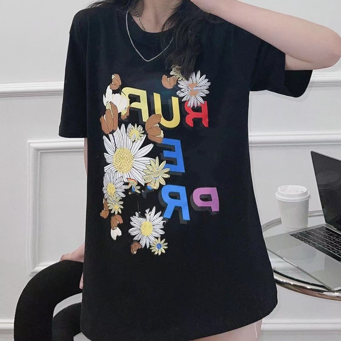 2022ss Designer Tide T Shirts Chest Letter Laminated Print Short Sleeve High Street Loose Oversize Casual T-shirt 100% Pure Cotton Tops for Men and Women S-5XL#31, White
2022ss Designer Tide T Shirts Chest Letter Laminated Print Short Sleeve High Street Loose Oversize Casual T-shirt 100% Pure Cotton Tops for Men and Women S-5XL#31, White