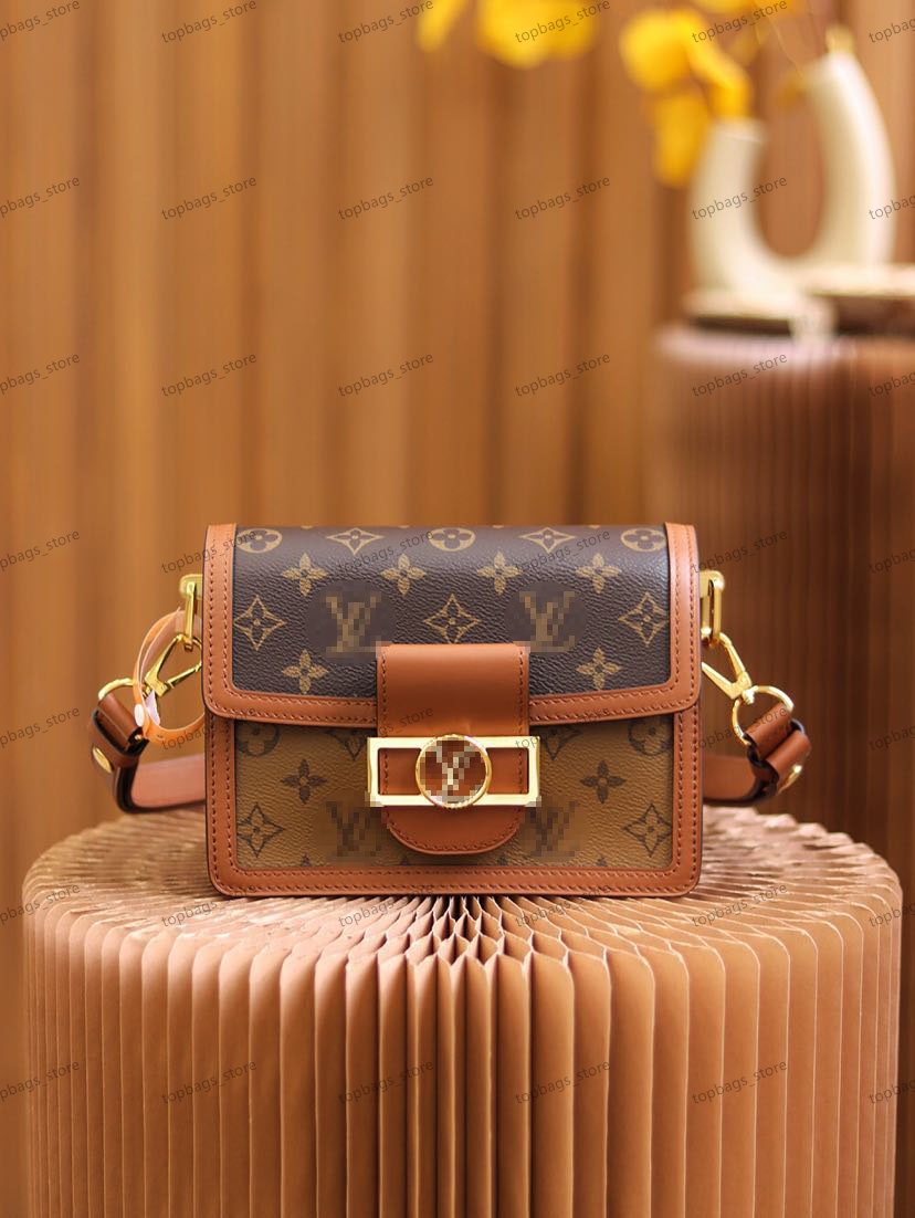 Luxurys Designers top quality Brand Genuine Leather Messenger Bag Dauphine 20 25cm Chain Shoulder Crossbody New Trendy GGs LVs YSLs louiseity viutonity VUTTONS, Red
Luxurys Designers top quality Brand Genuine Leather Messenger Bag Dauphine 20 25cm Chain Shoulder Crossbody New Trendy GGs LVs YSLs louiseity viutonity VUTTONS, Red