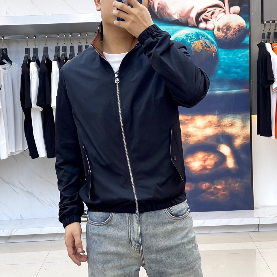 Designer Mens Jackets Clothing France Brand Sunscreen Bomber jacket Europe and American style Outerwear coat Fashion hombre Casual Street coats olivier 001
Designer Mens Jackets Clothing France Brand Sunscreen Bomber jacket Europe and American style Outerwear coat Fashion hombre Casual Street coats olivier 001