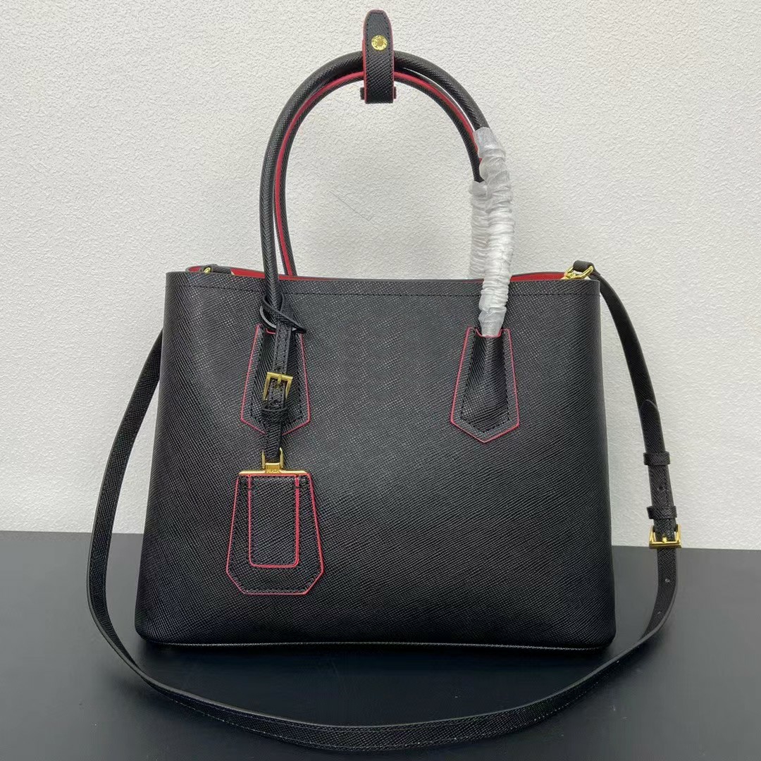Designer Double Saffiano Medium Handbag Tote Cross Grain Calf Leather Chili Shopping Bag Gift, Green
Designer Double Saffiano Medium Handbag Tote Cross Grain Calf Leather Chili Shopping Bag Gift, Green