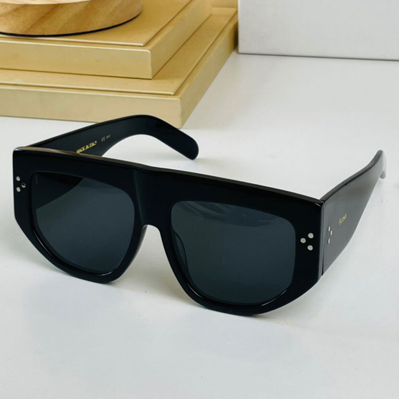 Black Sunglasses Rivet EYEWEAR 4S106 Ladies Fashion Luxury Classic Thick Square Frame Women Sunglasses Summer Outdoor Beach UV400 Anti-UV400 With Box
Black Sunglasses Rivet EYEWEAR 4S106 Ladies Fashion Luxury Classic Thick Square Frame Women Sunglasses Summer Outdoor Beach UV400 Anti-UV400 With Box