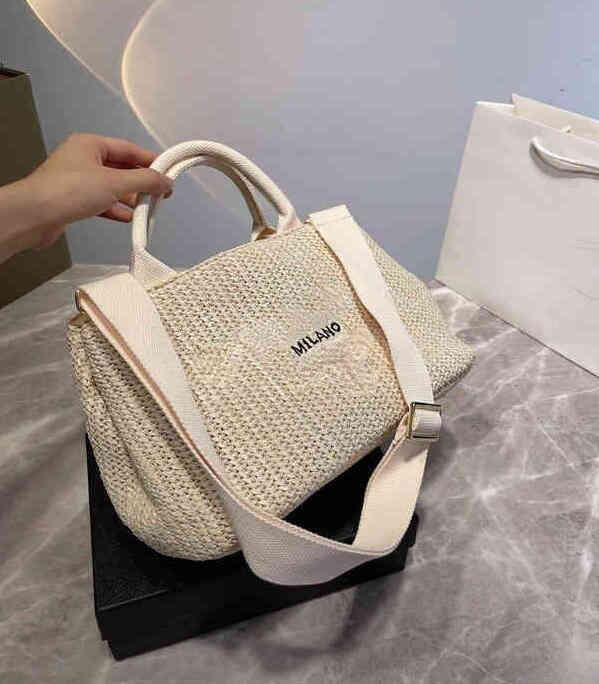Fashion Women's Bag Brand Handbag Designer Hollow Triangle Straw Woven Bag Paper Woven Summer Beach Bag Luxury G220628, Blue
Fashion Women's Bag Brand Handbag Designer Hollow Triangle Straw Woven Bag Paper Woven Summer Beach Bag Luxury G220628, Blue