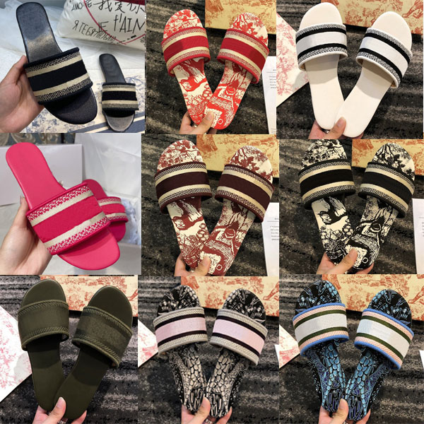 Womens Slippers dway Summer Girls Beach Slides top quality Flip Flops Loafers Sandals Sexy Embroidered Scuffs Brocade Striped Oblique designer cd, I need see other product
Womens Slippers dway Summer Girls Beach Slides top quality Flip Flops Loafers Sandals Sexy Embroidered Scuffs Brocade Striped Oblique designer cd, I need see other product