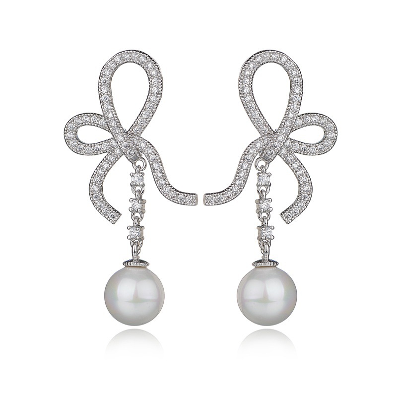 Charm Geometric bow zircon Pearl Earrings tassel long earrings Korean Fashion factory direct sales Designer Jewelry Women Mens couple Wedding Party
Charm Geometric bow zircon Pearl Earrings tassel long earrings Korean Fashion factory direct sales Designer Jewelry Women Mens couple Wedding Party