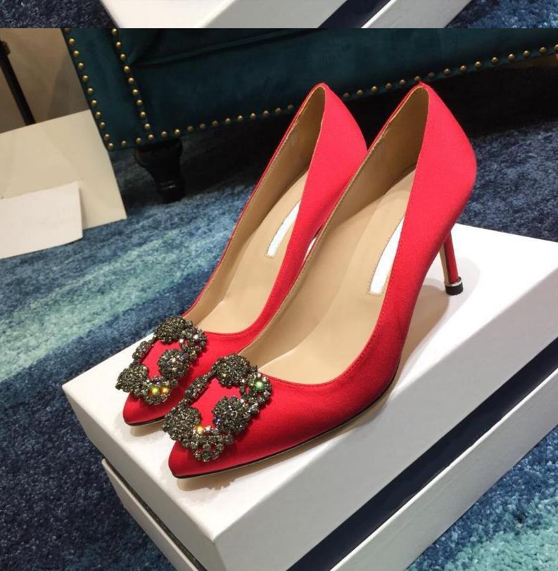Fashion Summer Luxury Hangisi Silk Satin Sandals Shoes Women Jewel Crystal Buckle Embellished Pumps Party Wedding Dress Lady Elegant High Heels EU35-43
Fashion Summer Luxury Hangisi Silk Satin Sandals Shoes Women Jewel Crystal Buckle Embellished Pumps Party Wedding Dress Lady Elegant High Heels EU35-43