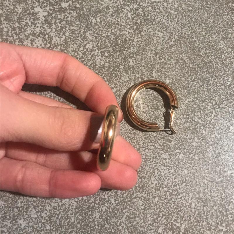 Hoop & Huggie Casual Women Earrings Gold Color Plating 4mm Thickness Small Light Weight Feminist Daily Basic Simple Decoration AccessoryHoop
Hoop & Huggie Casual Women Earrings Gold Color Plating 4mm Thickness Small Light Weight Feminist Daily Basic Simple Decoration AccessoryHoop
