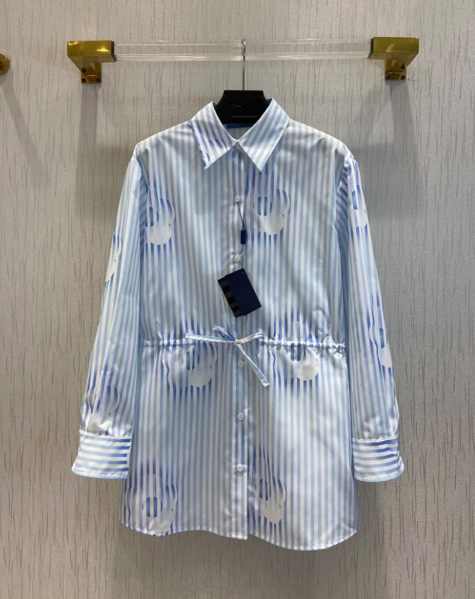22 Women' striped shirt with a drawstring design at the waist can close the waist at any time to show the curve 418, Customize
22 Women' striped shirt with a drawstring design at the waist can close the waist at any time to show the curve 418, Customize