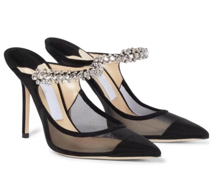 Brands Designer Bing Bridal Wedding Dress Sandals Shoes Luxury Women Slippers Pointed Toe Crystal Straps Lady Pumps Party Mules EU34-43.BOX Various Styles
Brands Designer Bing Bridal Wedding Dress Sandals Shoes Luxury Women Slippers Pointed Toe Crystal Straps Lady Pumps Party Mules EU34-43.BOX Various Styles