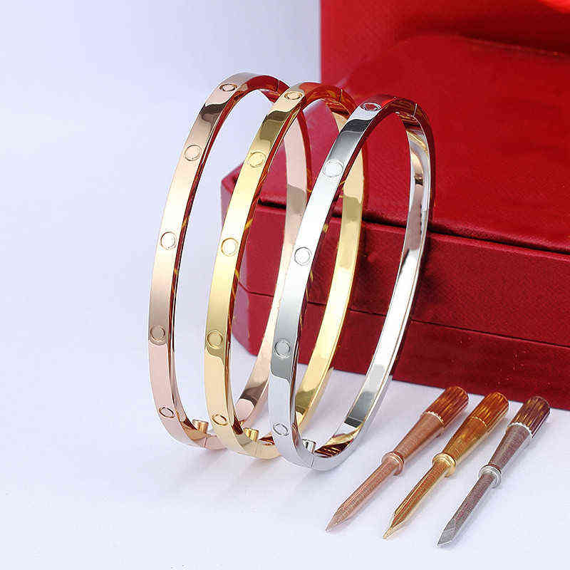 4MM Thin 6th Titanium Steel Designer Women Men Love Bracelet Bangles silver rose gold Screw Screwdriver Nail Bangle Bracelet Couple Jewelry
4MM Thin 6th Titanium Steel Designer Women Men Love Bracelet Bangles silver rose gold Screw Screwdriver Nail Bangle Bracelet Couple Jewelry