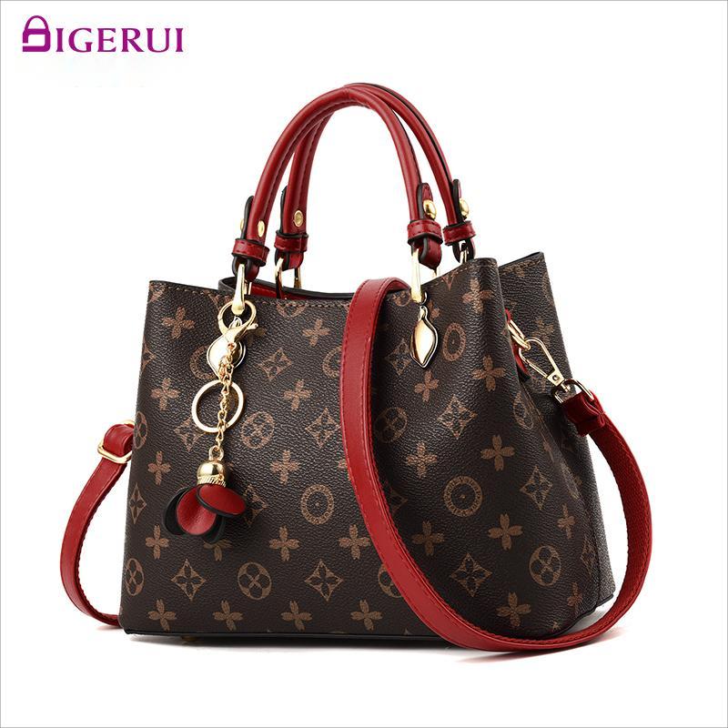 2022 Designer ladies handbag messenger bag style outdoor casual fashion high quality presbyopic one shoulder suitable for all kinds of occasions, Red tape (not sold separately)
2022 Designer ladies handbag messenger bag style outdoor casual fashion high quality presbyopic one shoulder suitable for all kinds of occasions, Red tape (not sold separately)