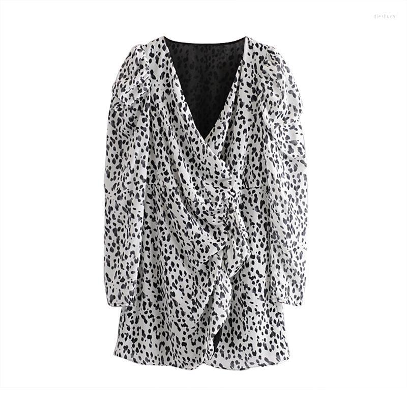 Casual Dresses Women Fashion Leopard Chiffon Dress V Neck Puff Long Sleeve Streetwear Mini Lady Ruffles Female A Line Sundress
Casual Dresses Women Fashion Leopard Chiffon Dress V Neck Puff Long Sleeve Streetwear Mini Lady Ruffles Female A Line Sundress