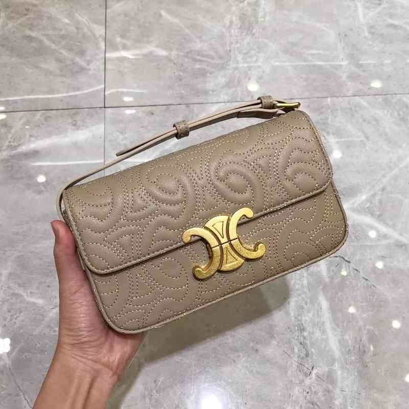 Direct Sales of New Luxury Brand Bags Wholesale Women's 2022 Embroidered Armpit Fashion Versatile Leather Small Square Single Shoulder Portable, White
Direct Sales of New Luxury Brand Bags Wholesale Women's 2022 Embroidered Armpit Fashion Versatile Leather Small Square Single Shoulder Portable, White