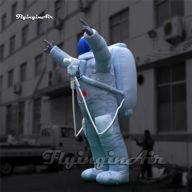 Giant Inflatable Astronaut Simulated Character Model 6m Spaceman Air Blow Up Space Traveler For Carnival Stage Show