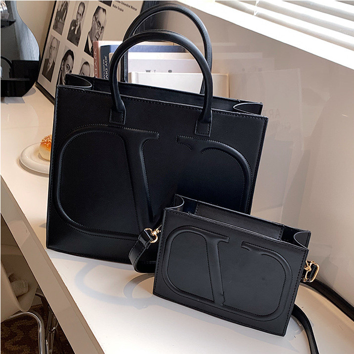 New Designer women handbags large 2pcs with small bag ladies designers composite bags lady clutch shoulder tote female purse wallet, Blue
New Designer women handbags large 2pcs with small bag ladies designers composite bags lady clutch shoulder tote female purse wallet, Blue