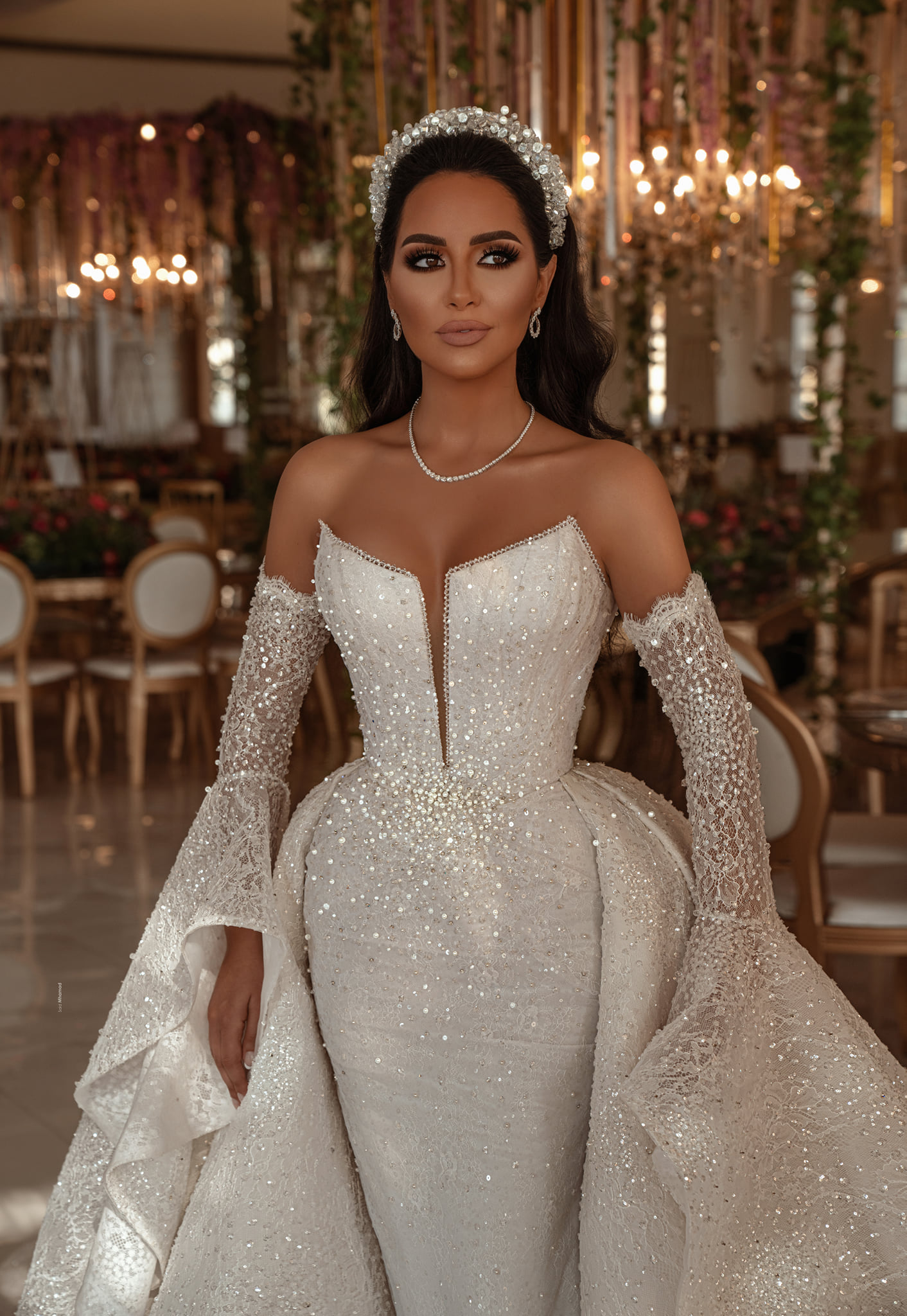 White Mermaid Wedding Long Sleeves Strapless Sexy Bateau Neck Appliques Sequins Backless Beads Lace Elegant Custom Made Bridal Dresses