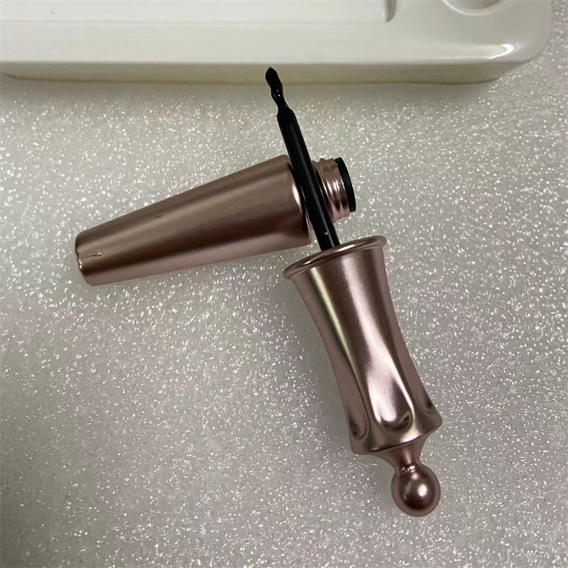 New Magnetic Eyeliner False Eyelashes Suit Girl Eye Beauty Makeup Magnetics Eyelashe s + Eyes liner Fluid + Eyelash with Special Tools High Quality