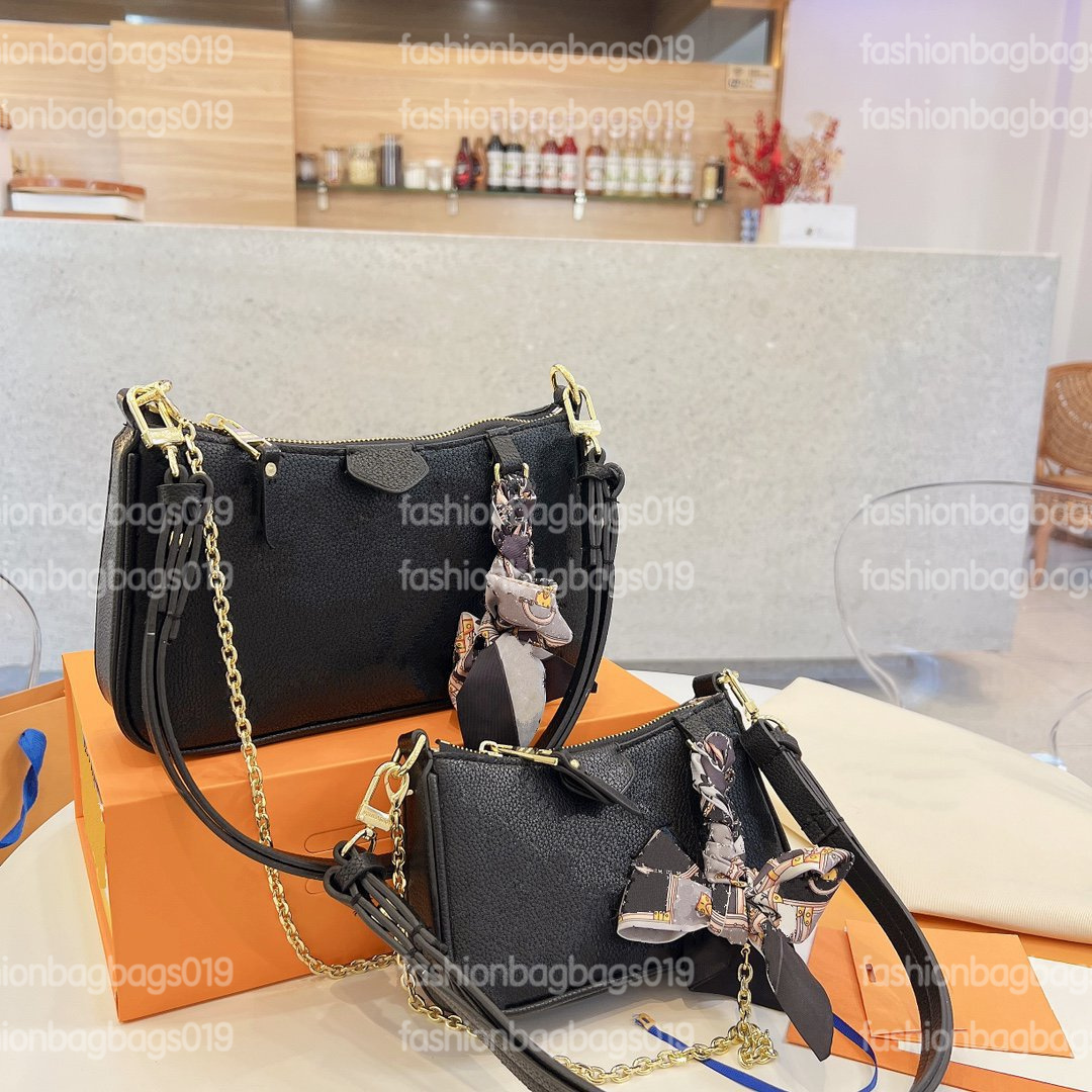2 Shoulder Straps Wave Multi-Pochette Bag With Scarf Gift Embossed Monograms Purse Wallet Easy Pouch On Strap Letter Flower Compact Shoulder Bags
2 Shoulder Straps Wave Multi-Pochette Bag With Scarf Gift Embossed Monograms Purse Wallet Easy Pouch On Strap Letter Flower Compact Shoulder Bags