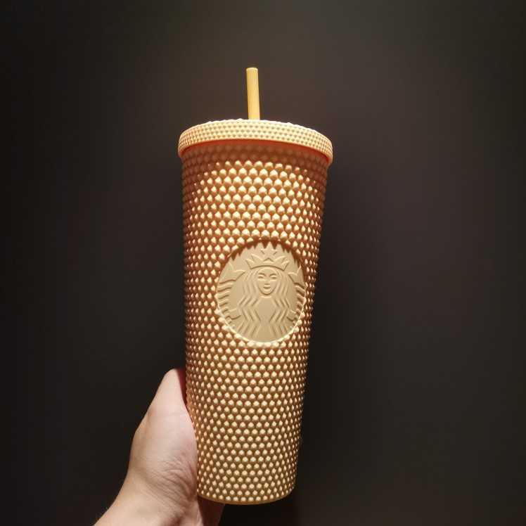 Starbucks Tasse d'eau Bouge De Brouillard Jaune Diamant Coupée Paille en plastique Durian Handy Cup Car Hommes et Femmes Cadeau7L3A