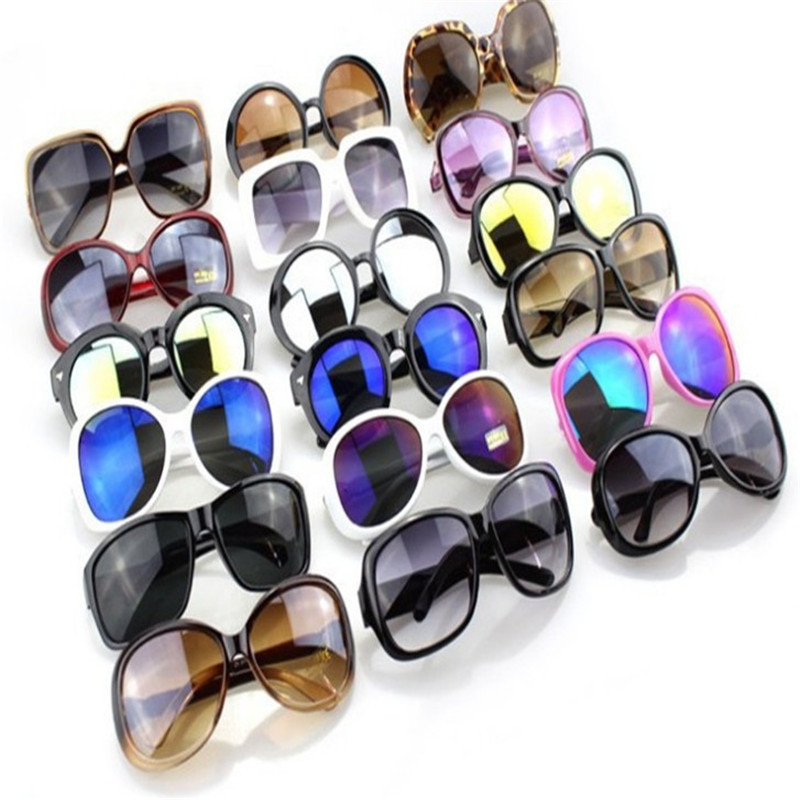 Black children's Sunglasses Men Fashion Mirror lens Sun Glasses Unisex Classic Style for 50 PCS mix color
Black children's Sunglasses Men Fashion Mirror lens Sun Glasses Unisex Classic Style for 50 PCS mix color