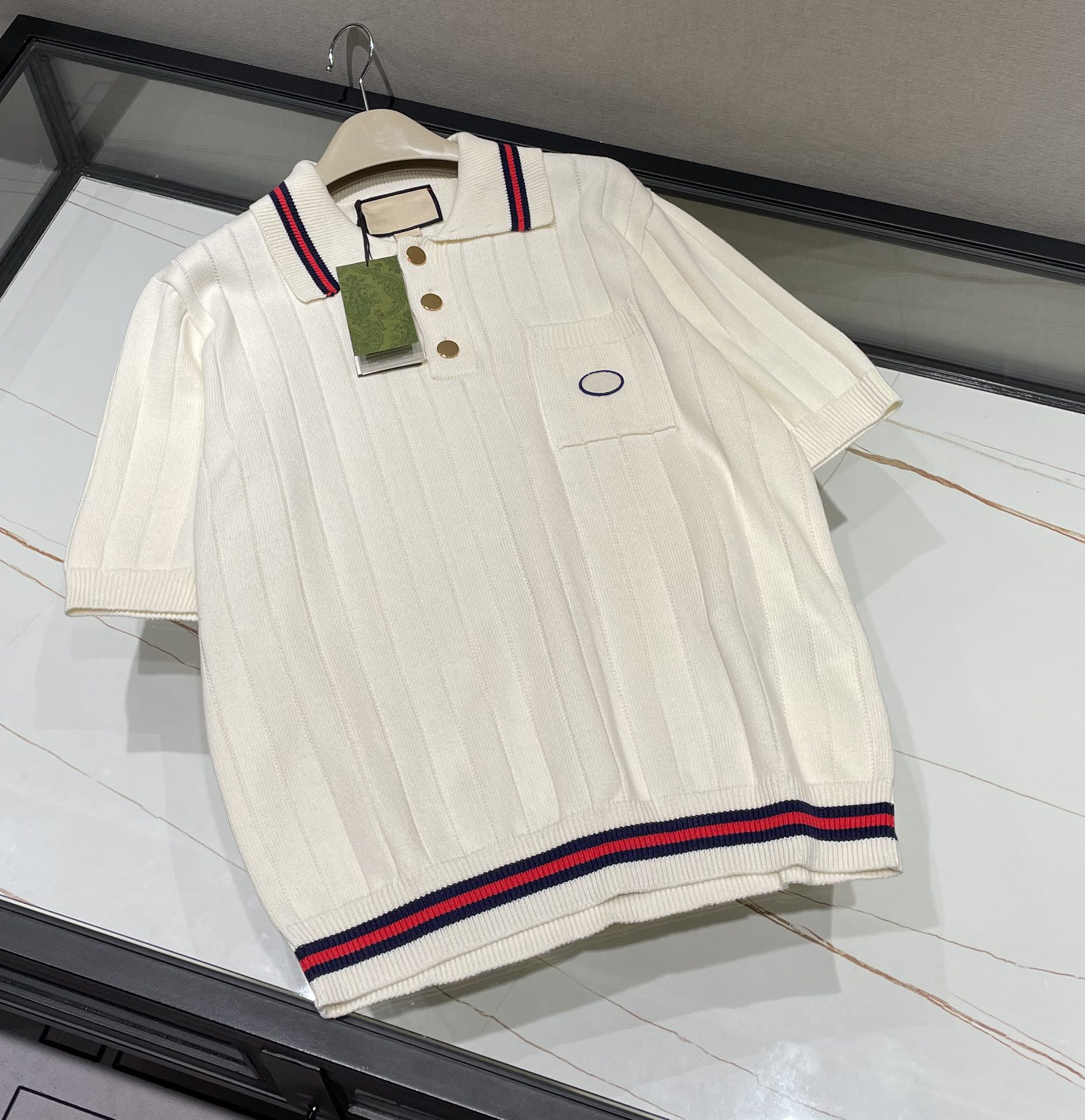 2022 summer new brand designer Polos T Shirt~ US size knitting t shirt ~ High Quality Jacquard cotton material stripe stitching design mens luxury T Shirts, Beige
2022 summer new brand designer Polos T Shirt~ US size knitting t shirt ~ High Quality Jacquard cotton material stripe stitching design mens luxury T Shirts, Beige