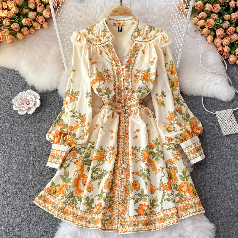 2022 Spring new women's retro baroque style v-neck lantern long sleeve print flowers single breasted a-line short dress MLXLXXL, Beige
2022 Spring new women's retro baroque style v-neck lantern long sleeve print flowers single breasted a-line short dress MLXLXXL, Beige
