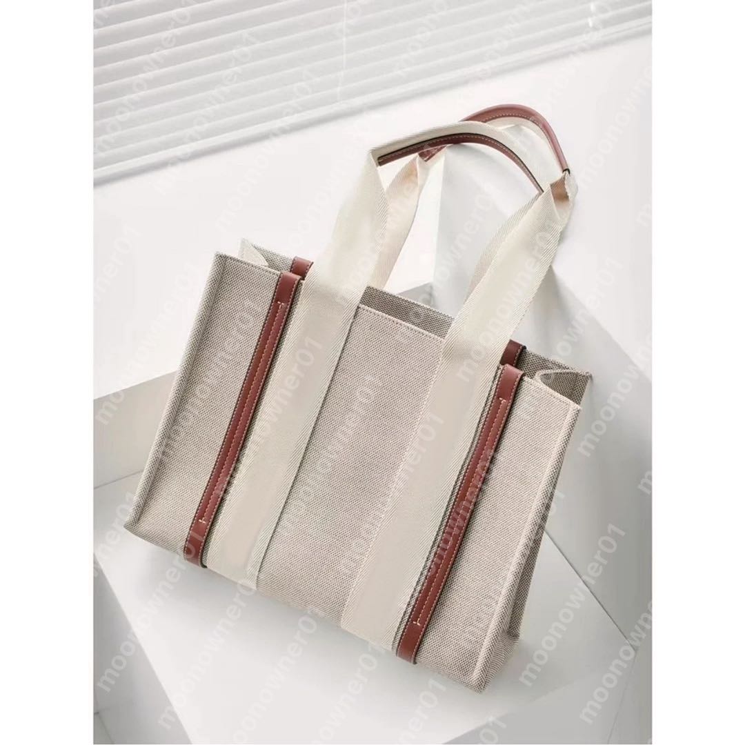 Designer handbag Luxury canvas Shopping Bag large capacity totes bag lady purse handbags for school ribbon decoration cosmetic storage bags portable tote bag, Extra shipping(not for sale)
Designer handbag Luxury canvas Shopping Bag large capacity totes bag lady purse handbags for school ribbon decoration cosmetic storage bags portable tote bag, Extra shipping(not for sale)