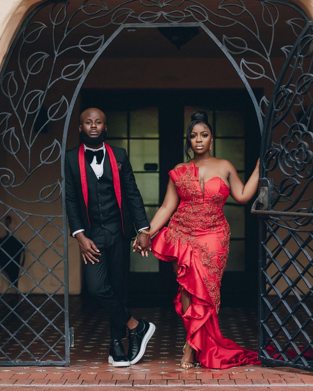 Plus Size Red African Mermaid Prom Dress Crystal Beading Tiered Train Sweet 15 16 Quinceanera Evening Dresses Birthday Party Special Occasion