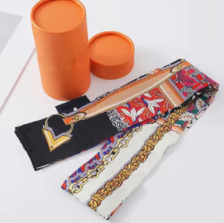 Luxury Designer Design Woman's Scarf Fashion letter copy Handbag Scarves Neckties Hair bundles 100% silk material Wraps With box
Luxury Designer Design Woman's Scarf Fashion letter copy Handbag Scarves Neckties Hair bundles 100% silk material Wraps With box
