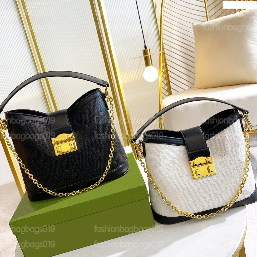 2022 Double G up Chain Bucket Bag Embossed Printing Shoulder Bag Golden Metal Buckle Womens Drawstring Designers Luxurys Handbag
2022 Double G up Chain Bucket Bag Embossed Printing Shoulder Bag Golden Metal Buckle Womens Drawstring Designers Luxurys Handbag