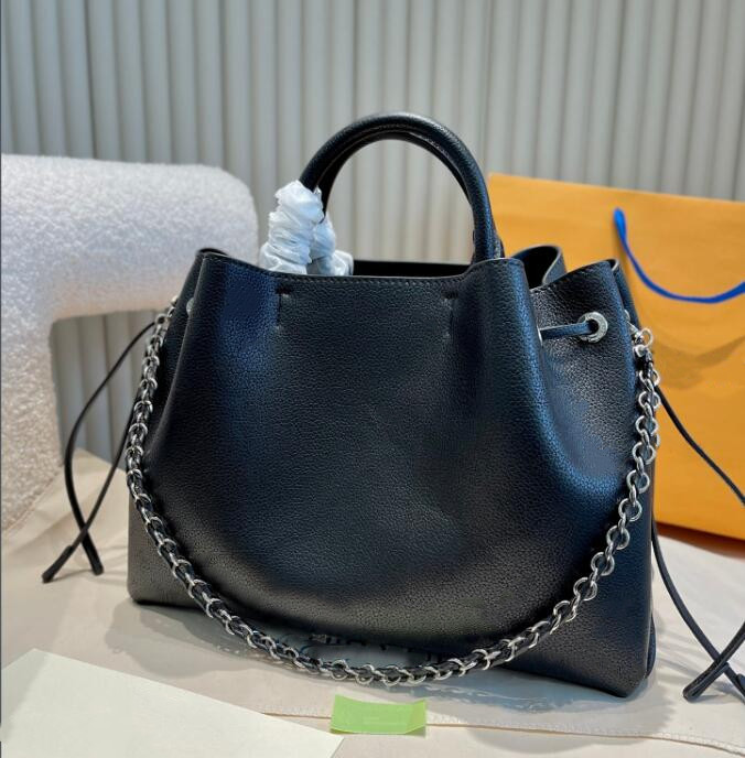 Designer totes High quality metal chain BELLA TOTE perforation bags fashion classic handbags for women purse wallet woman Luxury shopping shoulder bag 2022 new