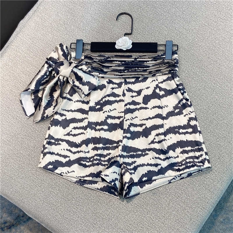 DEAT summer fashion women clothes high waist leopard printed bow Zebra female shorts WR68300L 210709, Zebra stripes
DEAT summer fashion women clothes high waist leopard printed bow Zebra female shorts WR68300L 210709, Zebra stripes
