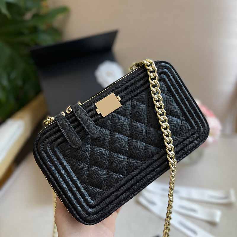 20cm Women Cosmetic Box Bags Leather Golden Metal Double Letter Designer Bag Handbags Gold-Tone Hardware Chain Luxury Shoulder Bags Tote, Custom
20cm Women Cosmetic Box Bags Leather Golden Metal Double Letter Designer Bag Handbags Gold-Tone Hardware Chain Luxury Shoulder Bags Tote, Custom