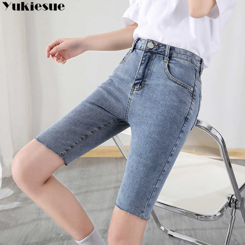 High Waist Short Jeans Bermuda For Women Summer Denim Capris Black Loose Casual Womens 210608, Light blue
High Waist Short Jeans Bermuda For Women Summer Denim Capris Black Loose Casual Womens 210608, Light blue