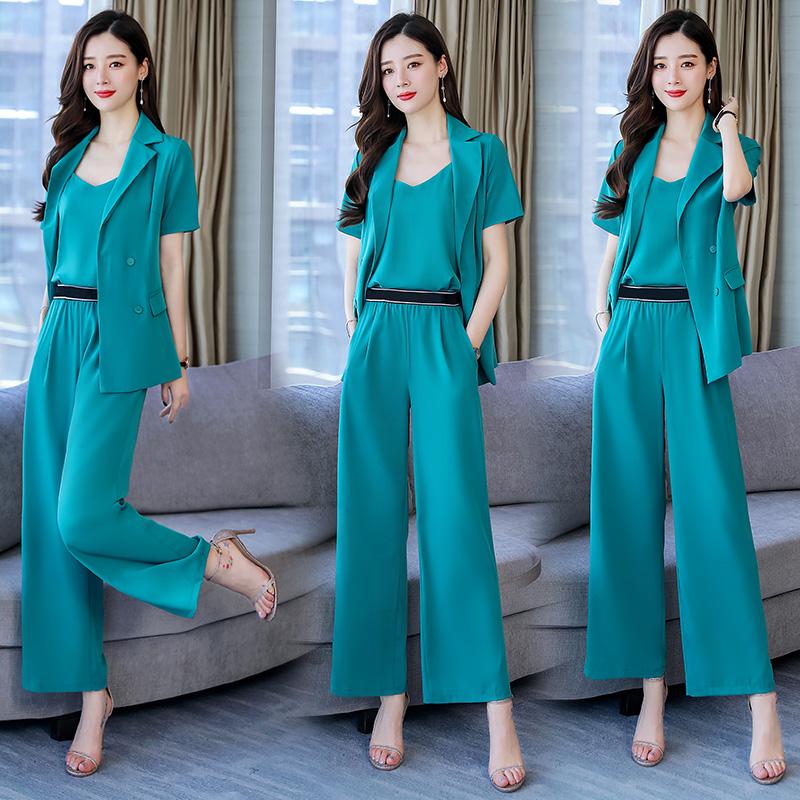 Women's Tracksuits Summer Women 3 Pieces Suit Short Sleeve Top Blouse Coat Cardigan Vest Wide Leg Pants Trousers Office Lady Three SetWomen', Black
Women's Tracksuits Summer Women 3 Pieces Suit Short Sleeve Top Blouse Coat Cardigan Vest Wide Leg Pants Trousers Office Lady Three SetWomen', Black