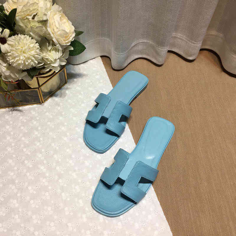 Designer H Beach Slippers Classic Flat eel Summe Fashion Flip-Flops Ladies Shoes otel Bathroom Sexy Sandals With Box 35-42 hh789, #03
Designer H Beach Slippers Classic Flat eel Summe Fashion Flip-Flops Ladies Shoes otel Bathroom Sexy Sandals With Box 35-42 hh789, #03