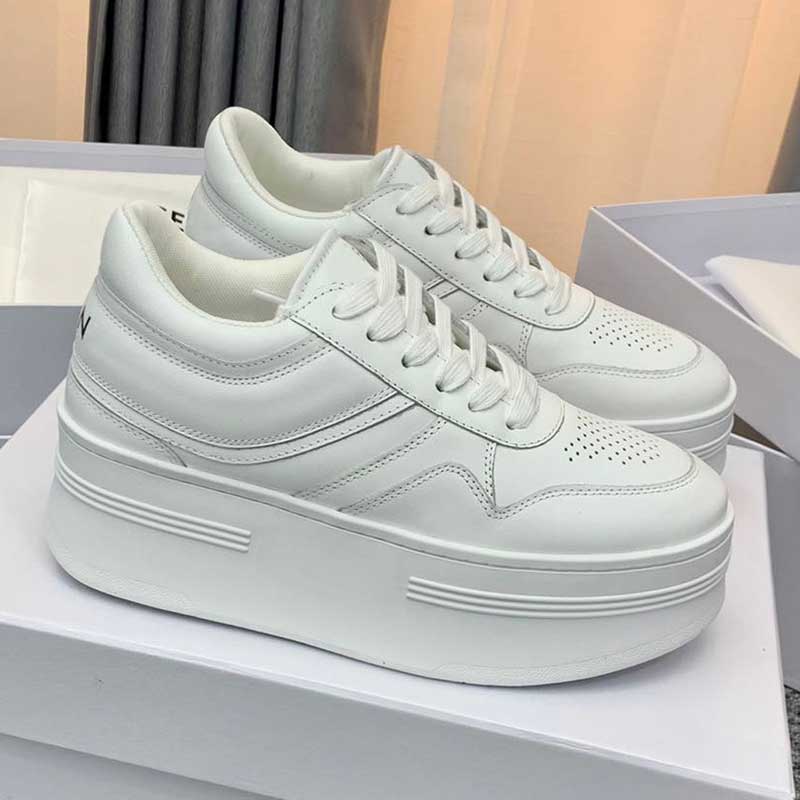 2022 new thick-soled white shoes round toe design luxury retro feeling casual all-match womens shoess all white simple and generous