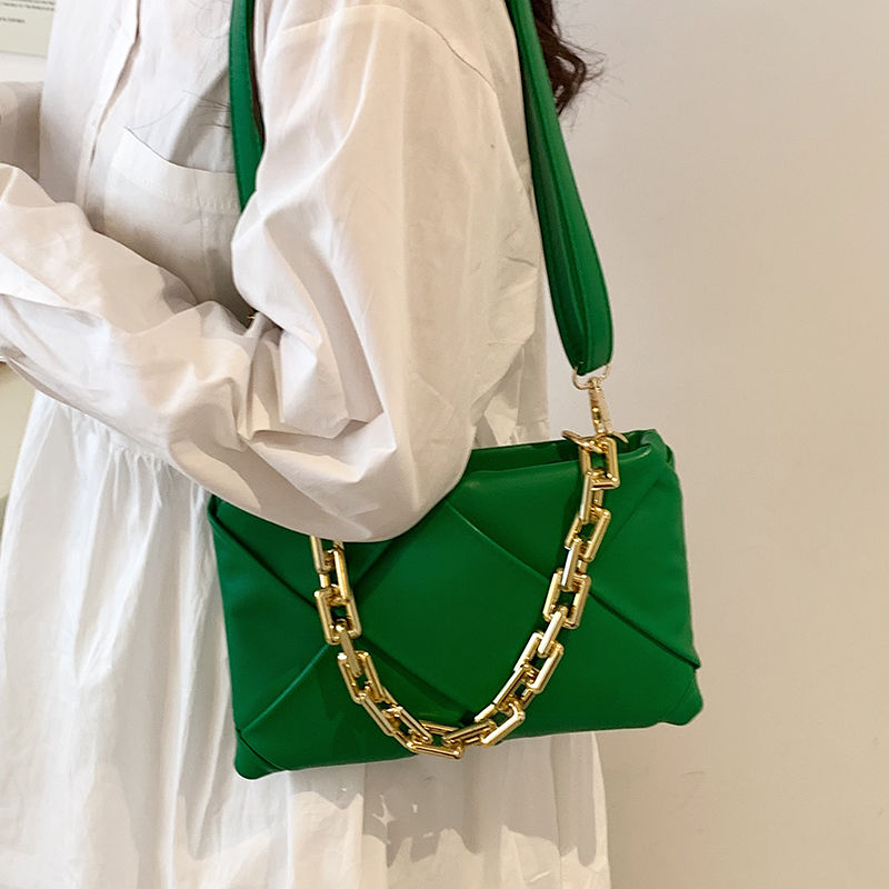 HBP Luxury chain handbag Cross Body Designer Saddle bag messenger bags fashion Shoulder Bags lady leather underarm bag women, White
HBP Luxury chain handbag Cross Body Designer Saddle bag messenger bags fashion Shoulder Bags lady leather underarm bag women, White