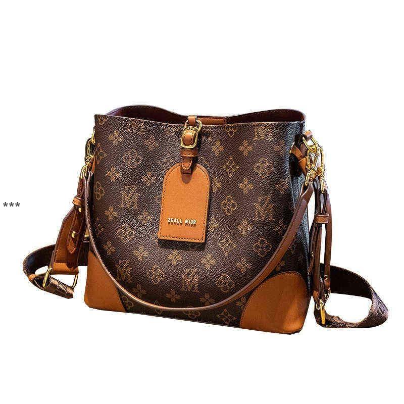 Luxury Brand Design Vintage Bucket Shoulder Bag 2021 Purses Women's Fashion Retro Style One Shoulder Crossbody Bags louise Purse vutton Crossbody viuton, Black
Luxury Brand Design Vintage Bucket Shoulder Bag 2021 Purses Women's Fashion Retro Style One Shoulder Crossbody Bags louise Purse vutton Crossbody viuton, Black
