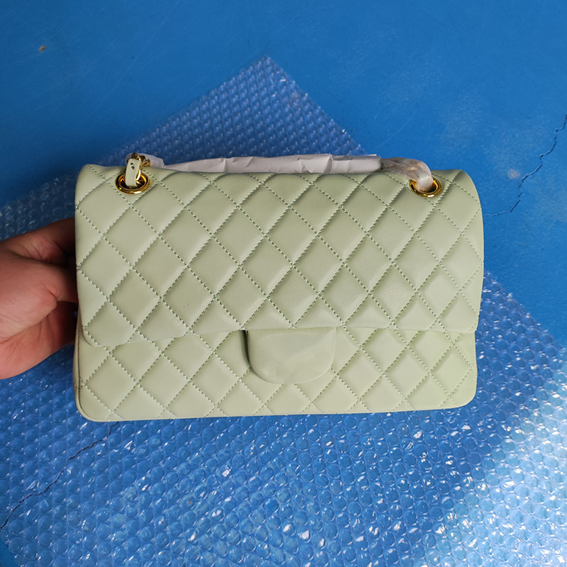 2022sS 25CM Classic Double Flap Lambskin Quilted Green Bags Gold Metal Hardware Matelasse Chain Crossbody Shoulder Purse Multi Pochette Designer bag wallet