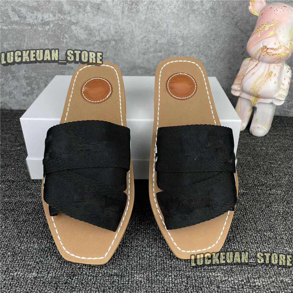 Summer Women Slippers High Quality Woman Woody Mules Sole Slipper Sandals Cross Band Canvas Ladies Slides White Beige Designer Flip Flops Leather Slippers
Summer Women Slippers High Quality Woman Woody Mules Sole Slipper Sandals Cross Band Canvas Ladies Slides White Beige Designer Flip Flops Leather Slippers