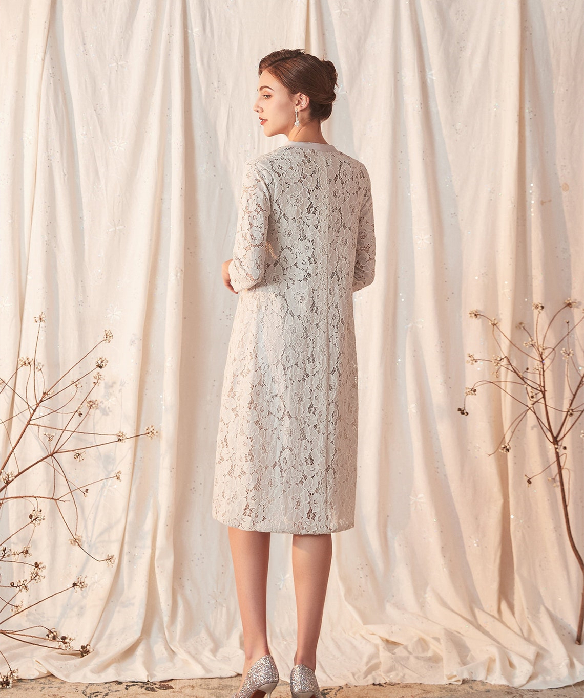 Vintage Lace Knee Length Mother's Dresses Formal Prom Mother of the Bride Dresses with Jacket 2 Piece Sheath Wedding Party Gowns For Women 2022 G