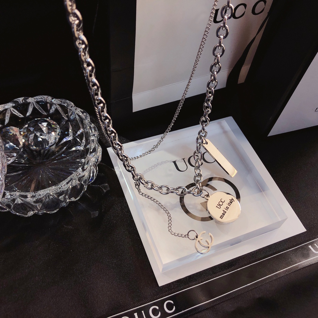 Luxury Fashion Choker Necklace Designer 925 Silver Plated Stainless Steel Letter Pendant Necklaces For Women Wedding Jewelry X237
Luxury Fashion Choker Necklace Designer 925 Silver Plated Stainless Steel Letter Pendant Necklaces For Women Wedding Jewelry X237
