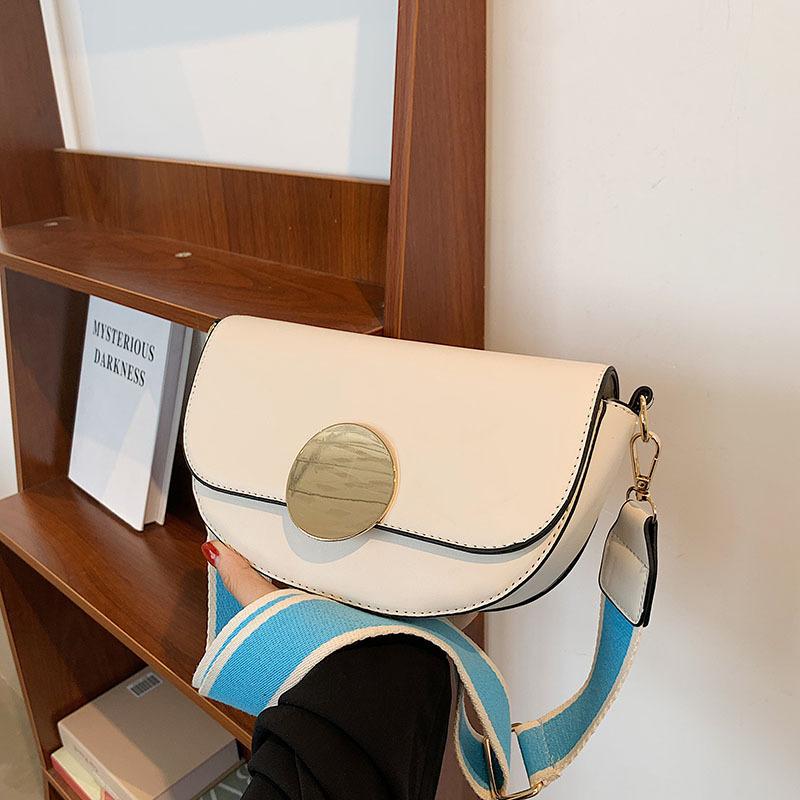 Evening Bags Messenger Crossbody For Women Fashion Simple Lady PU Leather Korean Summer Designer Bolsas Female Shoulder Bag 2022, Black
Evening Bags Messenger Crossbody For Women Fashion Simple Lady PU Leather Korean Summer Designer Bolsas Female Shoulder Bag 2022, Black