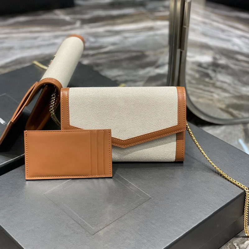 2022 Womens Purse Solid Color Leather Panel Shoulder crossbody Bag Card Holder caviar pattern Wallets Handbag Pocket Girls Coin wallet Detachable Chain Clutch, Red
2022 Womens Purse Solid Color Leather Panel Shoulder crossbody Bag Card Holder caviar pattern Wallets Handbag Pocket Girls Coin wallet Detachable Chain Clutch, Red