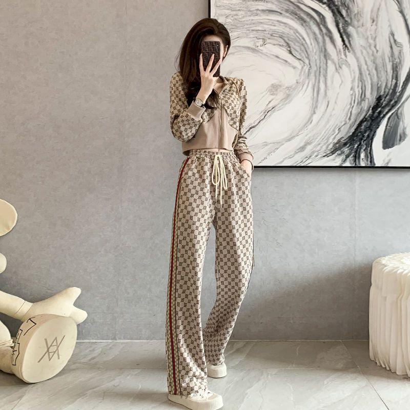 Women's Hoodies & Sweatshirts Womens Casual Sports Suits 2022 Autumn Fashion Cardigan Hooded Jacket Wide Leg Pants 2 Piece Sets Aesthetic Se, Top and pants
Women's Hoodies & Sweatshirts Womens Casual Sports Suits 2022 Autumn Fashion Cardigan Hooded Jacket Wide Leg Pants 2 Piece Sets Aesthetic Se, Top and pants