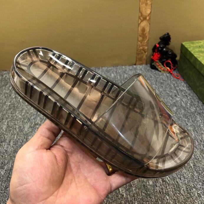 2023Designers Women Sandal Classic Rubber Slippers Jelly Slippers Beach Flat Casual Shoe Alphabet Pink Green Candy Colors Outdoor Roman Shoes
2023Designers Women Sandal Classic Rubber Slippers Jelly Slippers Beach Flat Casual Shoe Alphabet Pink Green Candy Colors Outdoor Roman Shoes