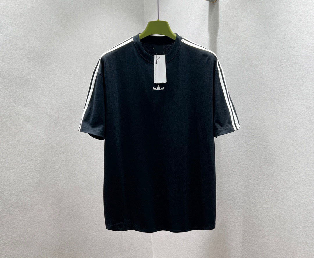 Men's Plus Tees & Polos Round neck embroidered and printed polar style summer wear with street pure cotton w3w5
Men's Plus Tees & Polos Round neck embroidered and printed polar style summer wear with street pure cotton w3w5