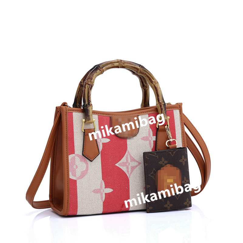Shopping Handbag Classic Square Crossbody Tote Bags Ladies Quality Shoulder Mssenger Back Package Letter LVs YSLs louiseity viutonity
Shopping Handbag Classic Square Crossbody Tote Bags Ladies Quality Shoulder Mssenger Back Package Letter LVs YSLs louiseity viutonity